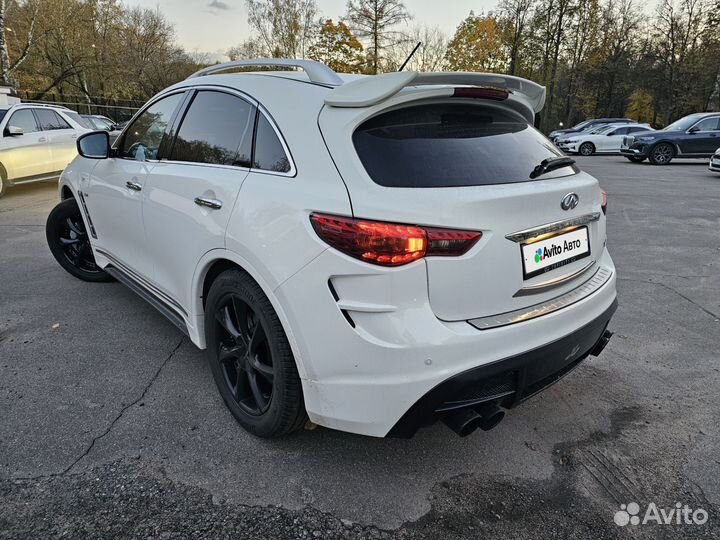 Infiniti QX70 3.0 AT, 2013, 142 354 км