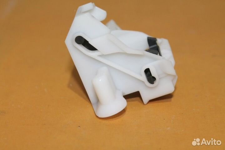 Устройство блокировки AEG 1113150401 бу. 4637