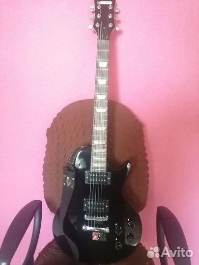 Электрогитара