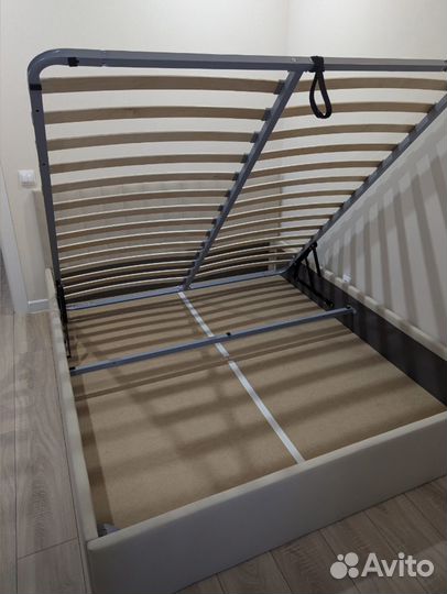 Кровать 160 200