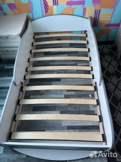 Продам кровать бу