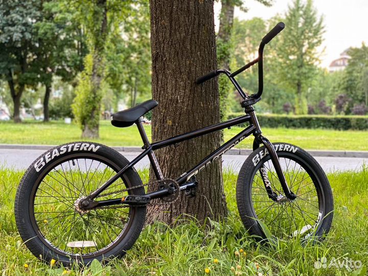 BMX estern javelin