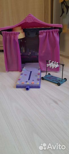 Купольная сцена