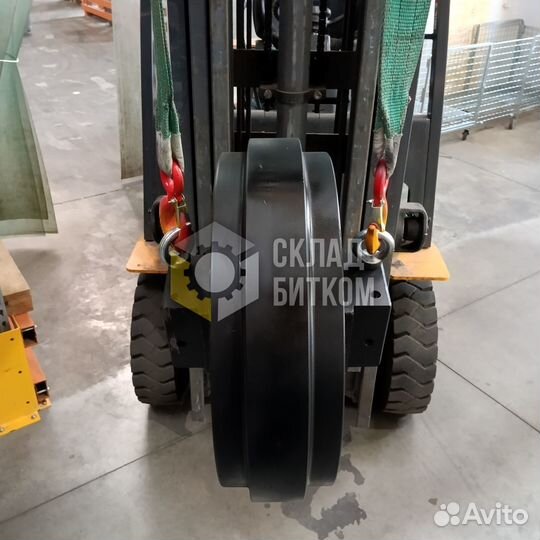Колесо направляющее / ленивец Terex TXC225LC-1