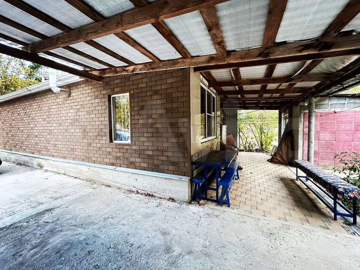 Дом 56 м² на участке 6 сот.