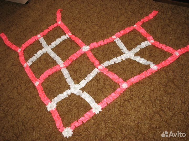 Свадебное украшение на машину