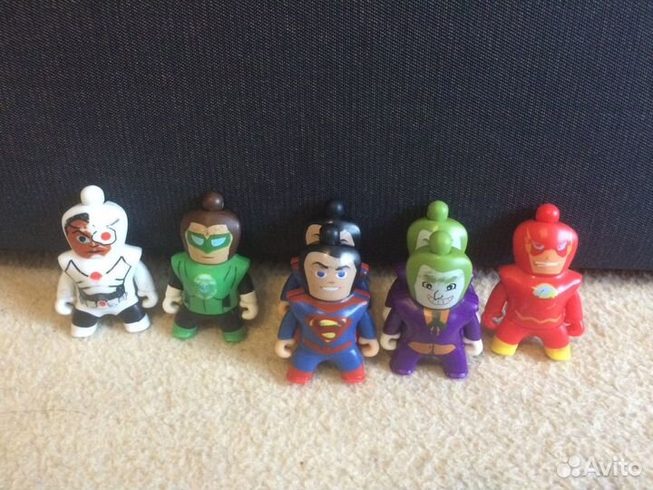 Киндер черепашки ниндзя и персонажи DC
