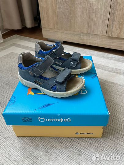 Сандали Котофей 24