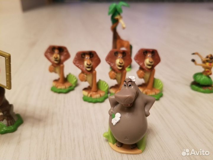 Игрушки из киндер сюрприза