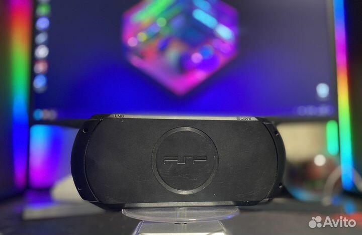 Sony PSP-E1008 + 22 игры / Прошита / 16gb
