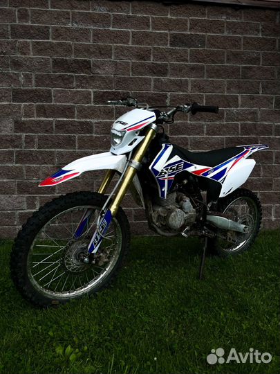 Кроссовый мотоцикл BSE J1-250e