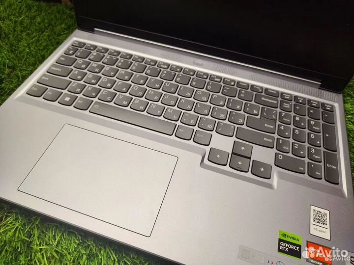 Lenovo Legion 5 Slim16 RTX4060/2,5K/R5 7640/16/1TB
