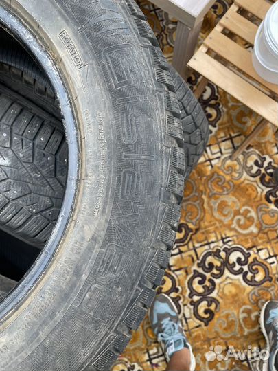 Gislaved NordFrost 100 SUV 215/65 R16