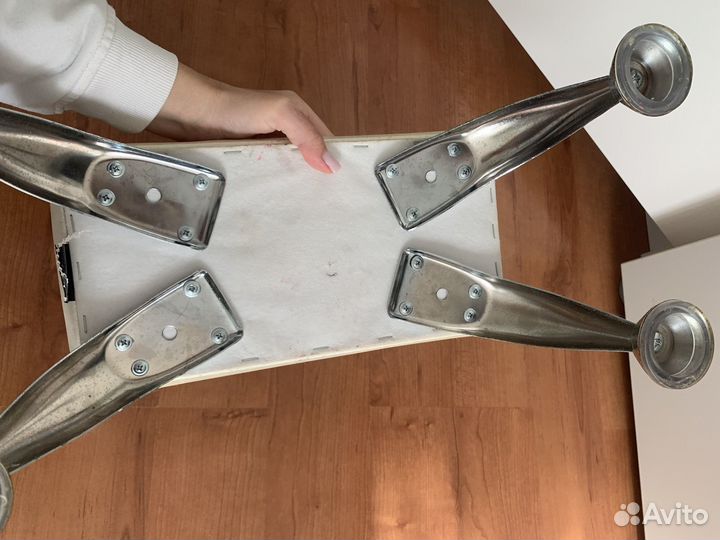 Подставка под руку для маникюра