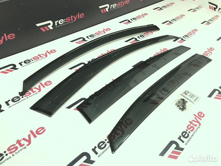 Ветровики Toyota Harrier 60