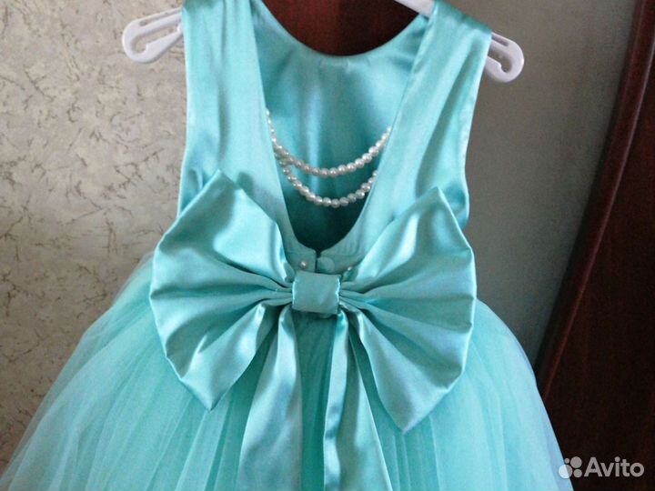 Платье на девочку