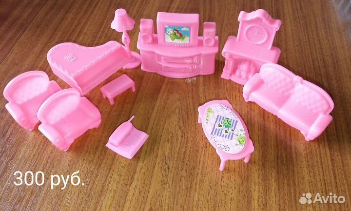 Наборы мебели и посудки