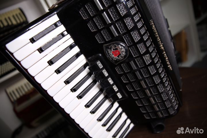 Аккордеон RoyalStandard Meteor