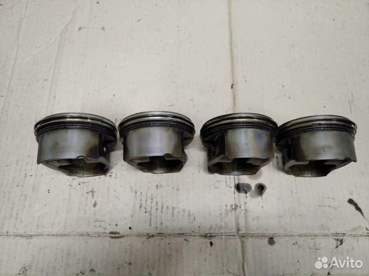 Поршень бензин w164 ML-class 113.964