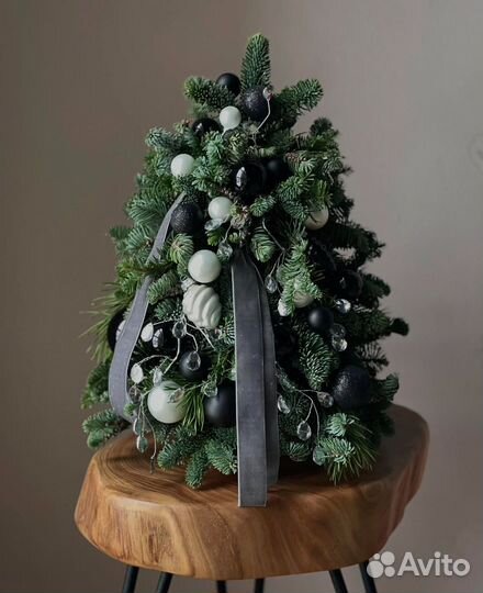 Елочка новогодняя из нобилиса