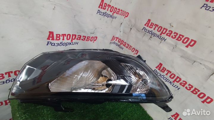 Фара Лада Гранта FL (в новом кузове) правая