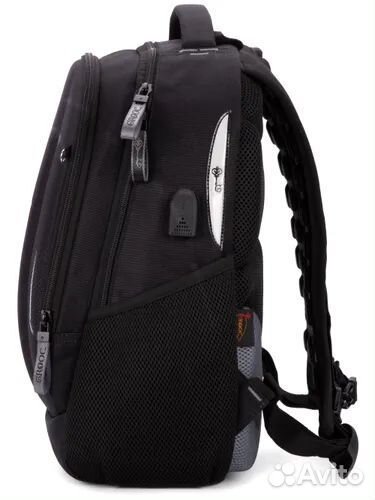 Рюкзак школьный для мальчика Grooc новый