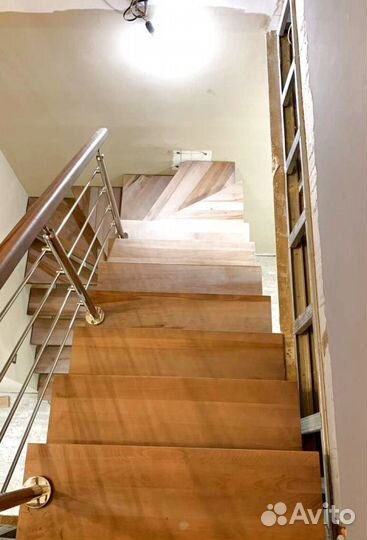 Лестница забежная под ключ