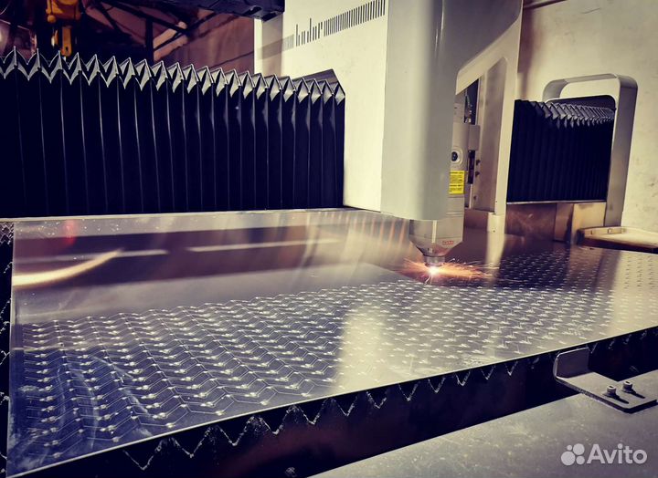 Лазерная резка и гибка металла