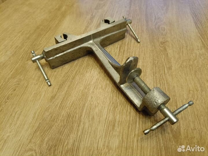 Станок для заточки коньков