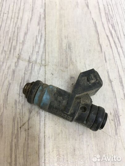 Форсунка топливная Renault sandero