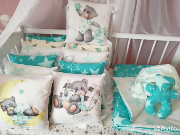 Бортик (подушки) в детскую кроватку