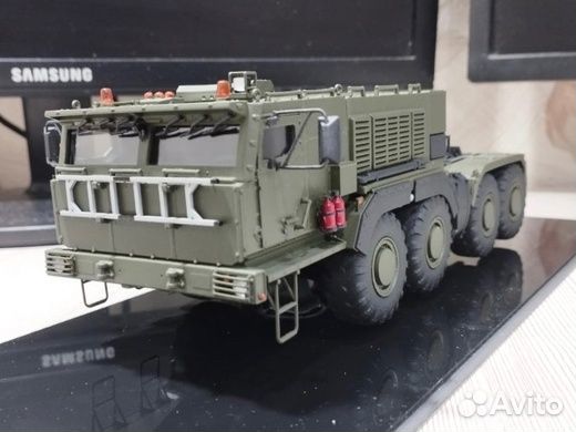 1:43 Сборная модель Грузовик 78504