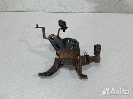 Подушка двигателя Тойота