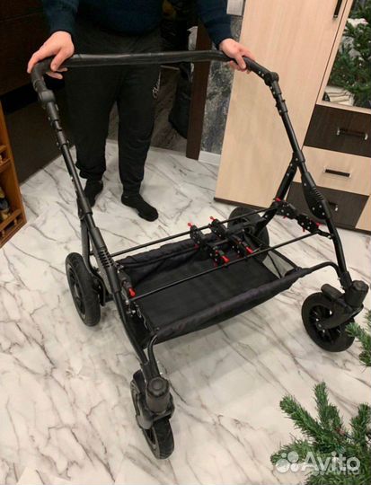 Коляска для двойни