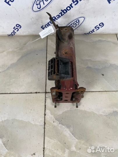 Лонжерон передний правый Land Rover Range Rover