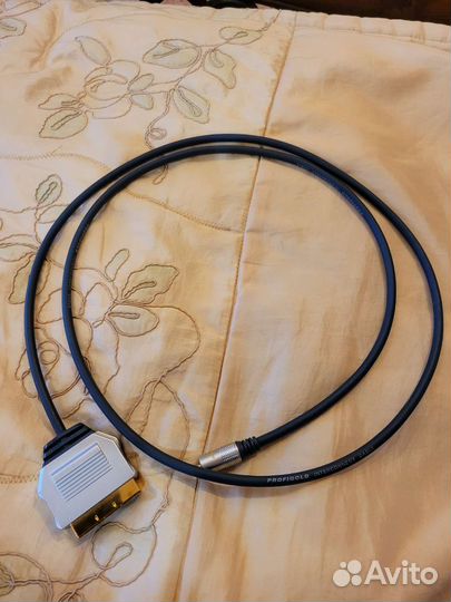 Видеокабель качественный Profigold скарт-rca
