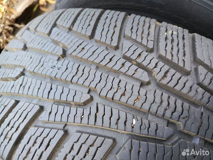 Nokian Tyres Hakkapeliitta R 235/55 R19 105R