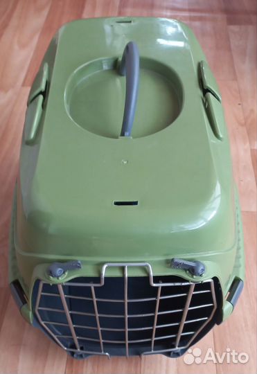 Переноска для кошек и собак