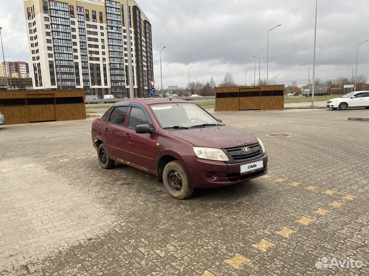 LADA Granta 1.6 МТ, 2013, 200 000 км