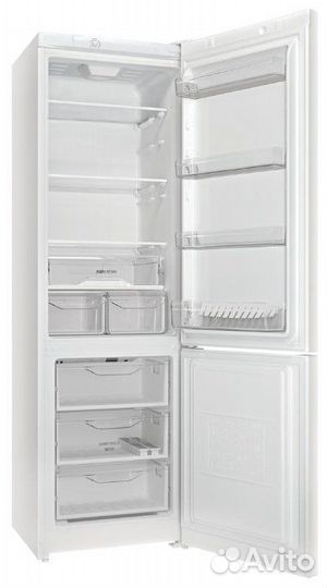Холодильник Indesit DS 4200 W Новый