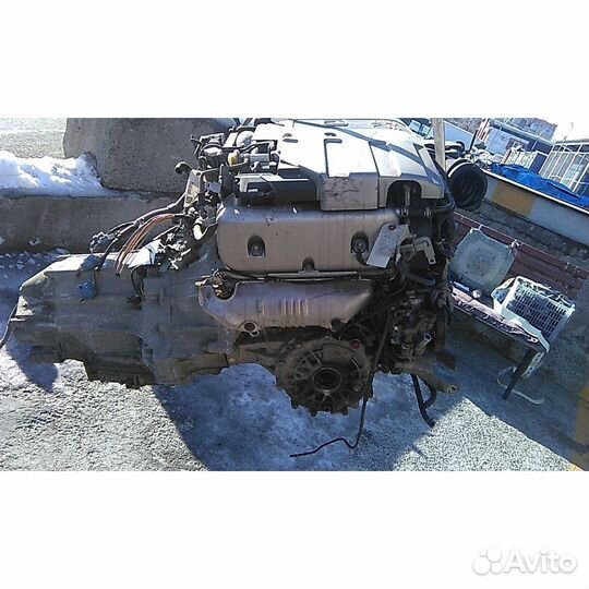 Двигатель двс с навесным honda legend KA9 C35A 200