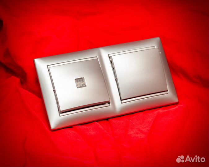 Розетки и выключатели Легранд Валена оптом