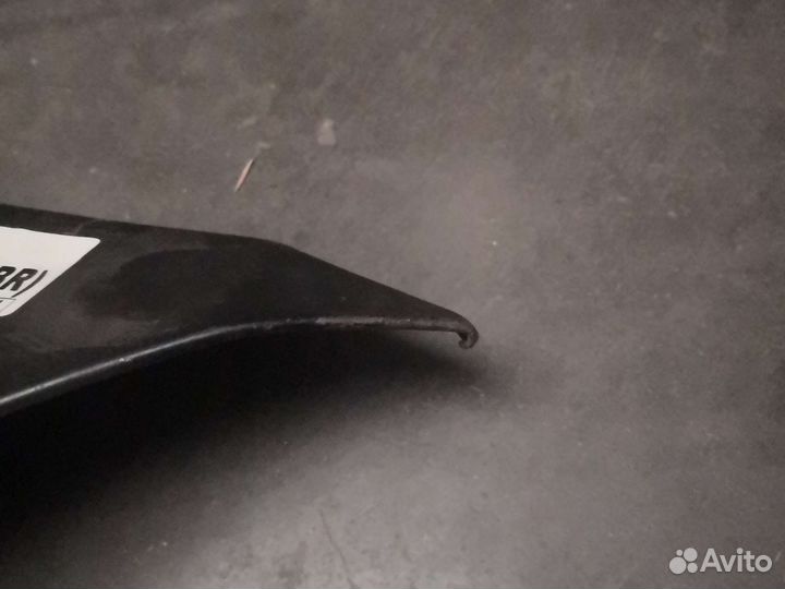 Капот BMW 7 E32 86-94