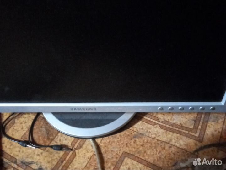 Монитор Самсунг