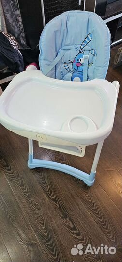 Продам коляску и стул для кормления