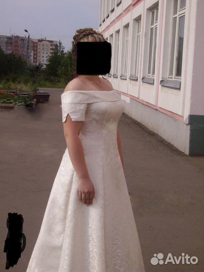 Платье свадебное- выпускное