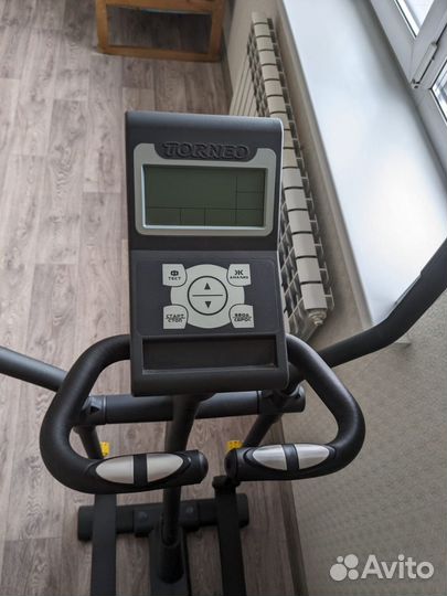 Эллиптический тренажер torneo