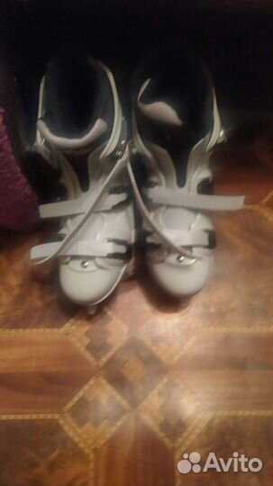 Коньки хоккейные