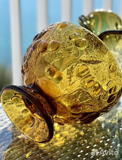 Ваза на ножке Вишни Barolac Josef Inwald