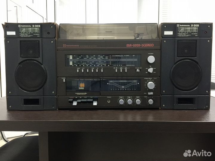 Продаю магниторадиолу Радиотехника MR 5201 Стерео